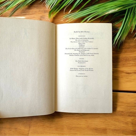 Walt Disney: An American Original by Bob Thomas – 1976 Hardcover - Picture 12 of 13